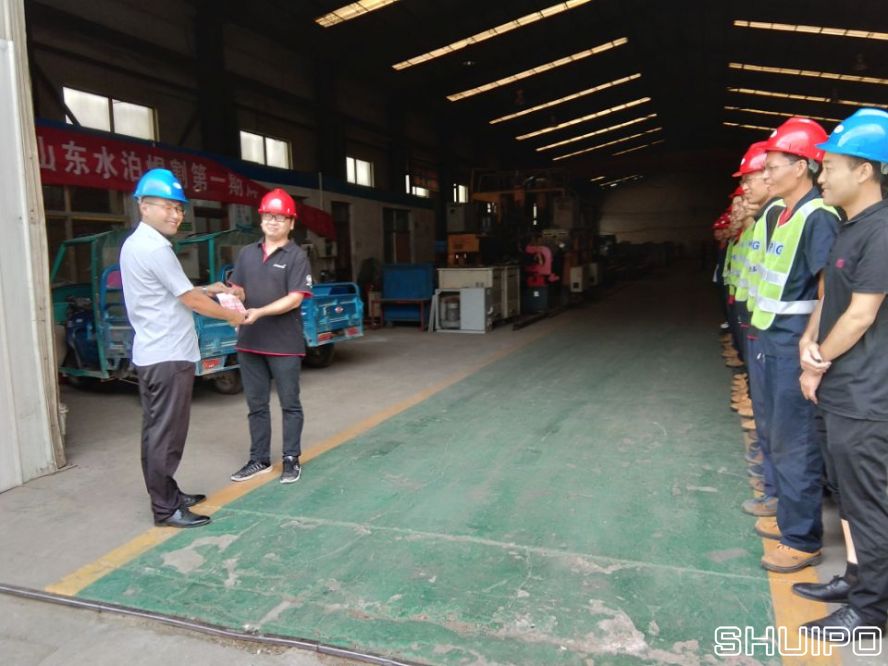 后服務部孫長磊，在ABB機器人培訓考試中榮獲第一名